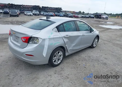 2019 Chevrolet Cruze Ls z USA, uszkodzony, nr VIN 1G1BC5SM1K7148173